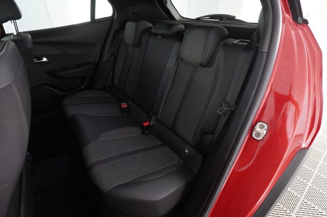 PEUGEOT 2008 usata 9
