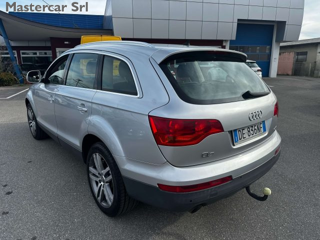 AUDI Q7 usata, con Airbag laterali