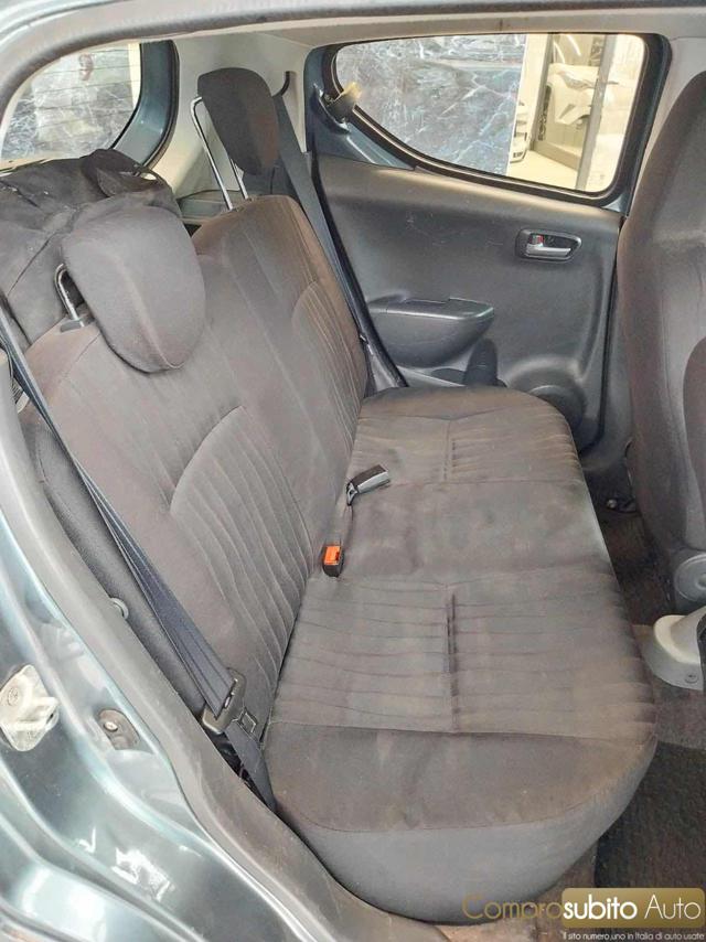 NISSAN Pixo usata 19