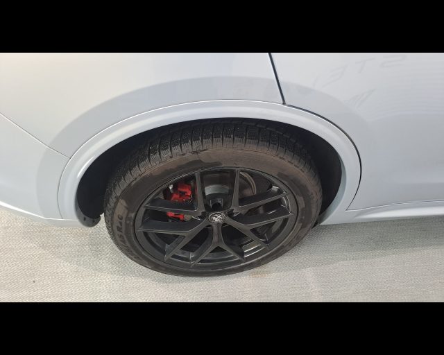 ALFA ROMEO Stelvio usata 33