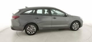 HYUNDAI i30 usata, con Bracciolo