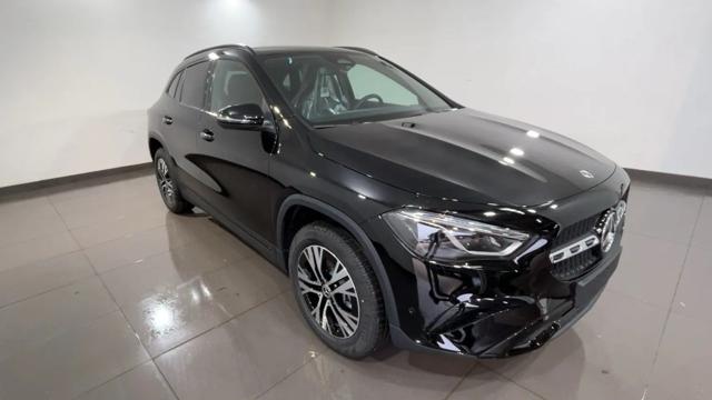 MERCEDES-BENZ GLA 200 usata, con Airbag laterali
