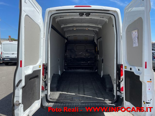 FORD Transit usata, con USB