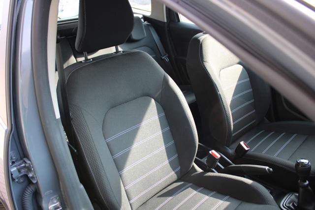 DACIA Duster usata, con Lettore CD