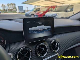 MERCEDES-BENZ GLA 220 usata, con USB