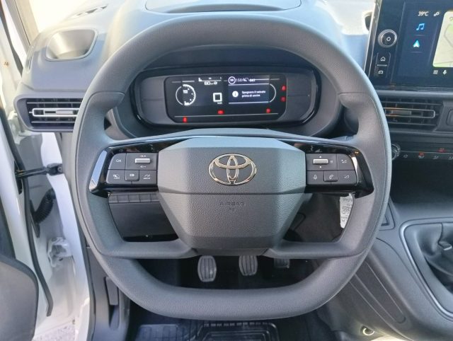 TOYOTA Proace City usata, con Autoradio