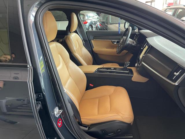 VOLVO V90 Cross Country usata, con Touch screen
