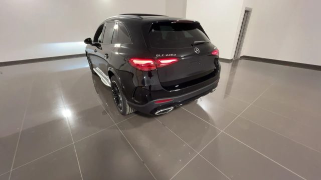 MERCEDES-BENZ GLC 220 usata, con Cerchi in lega