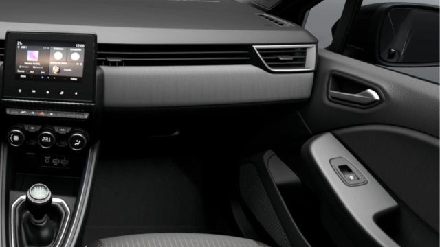 RENAULT Clio usata, con Controllo trazione