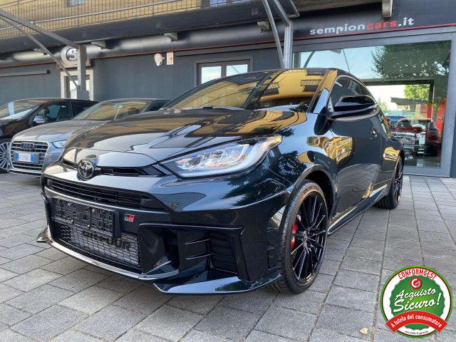 TOYOTA Yaris usata, con Airbag laterali