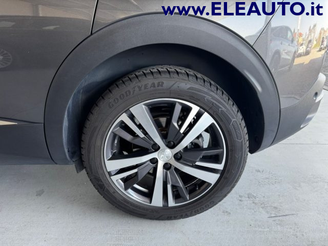 PEUGEOT 3008 usata, con Cerchi in lega