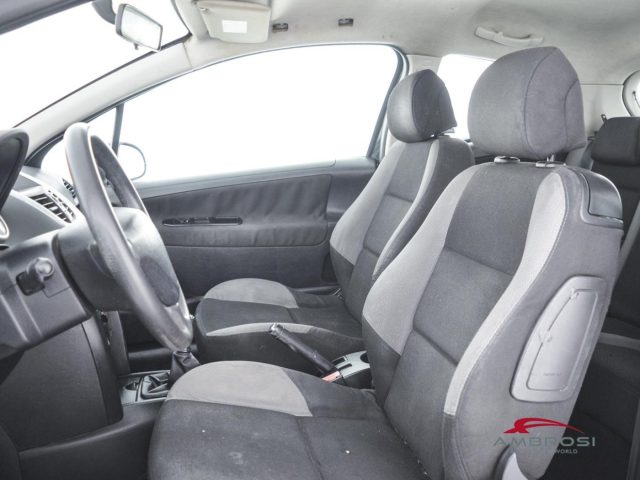 PEUGEOT 207 usata 8
