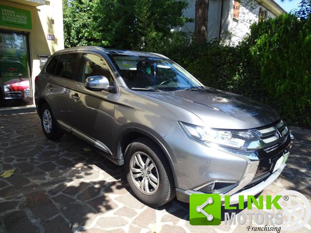 MITSUBISHI Outlander usata, con Sistema di navigazione
