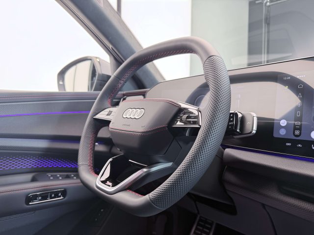 AUDI Q7 usata, con Autoradio