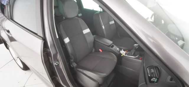 RENAULT Scenic usata, con Specchietti laterali elettrici