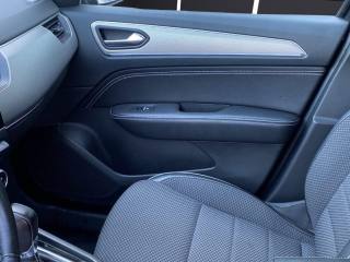 RENAULT Arkana usata, con Controllo elettronico della corsia