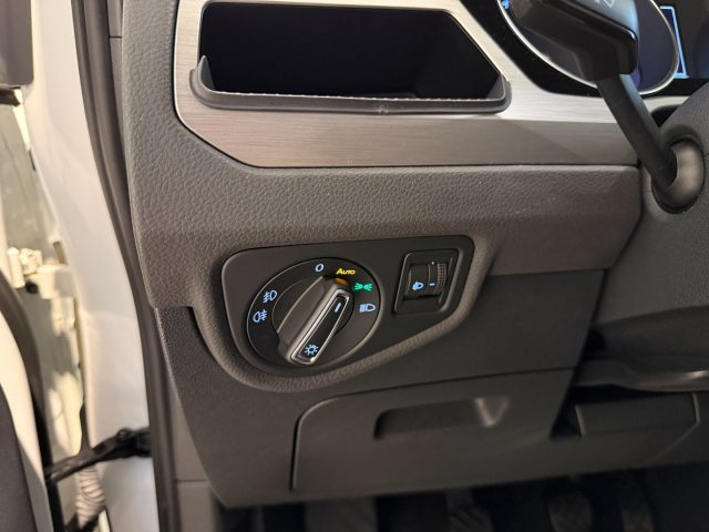 VOLKSWAGEN Touran usata, con Chiusura centralizzata