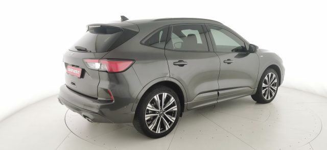 FORD Kuga usata, con Boardcomputer
