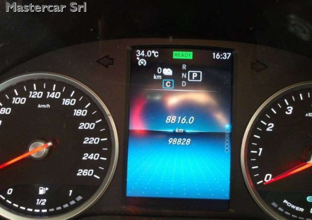 MERCEDES-BENZ GLC 300 usata, con Autoradio