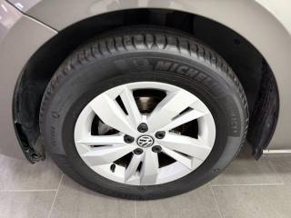 VOLKSWAGEN Polo usata, con Luci diurne