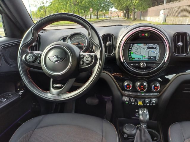MINI Countryman usata, con Fari LED