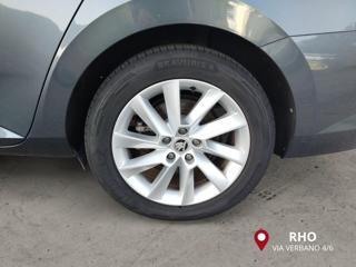 SKODA Superb usata, con Servosterzo