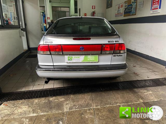 SAAB 900 usata, con Specchietti laterali elettrici