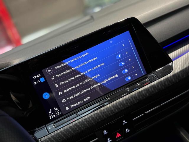 VOLKSWAGEN Golf usata, con Sistema di navigazione