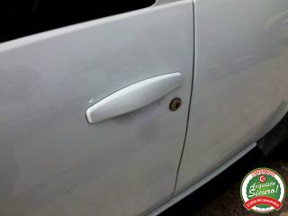 DACIA Duster usata, con MP3