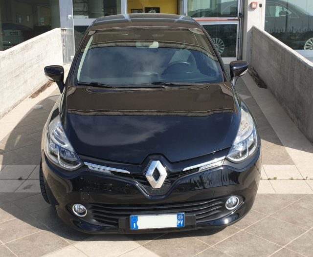 RENAULT Clio usata, con Airbag