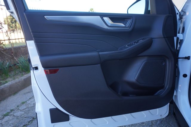 FORD Kuga usata, con Controllo vocale