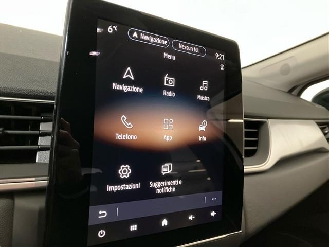 RENAULT Captur usata, con USB