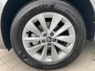 SKODA Kamiq usata, con Autoradio