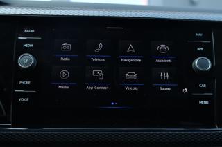 VOLKSWAGEN Taigo usata, con Apple CarPlay