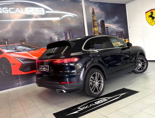 PORSCHE Cayenne usata, con Bluetooth