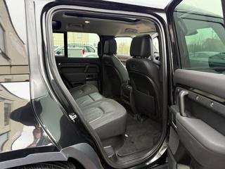 LAND ROVER Defender usata, con Interni in pelle