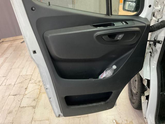 MERCEDES-BENZ Sprinter usata, con Volante multifunzione