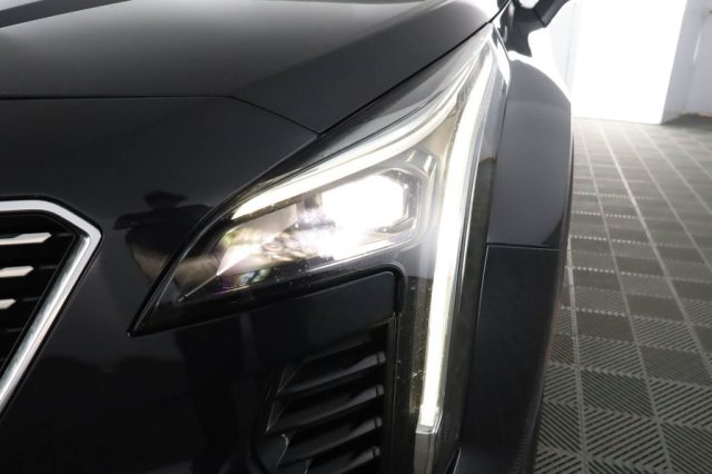 CADILLAC XT4 usata 7