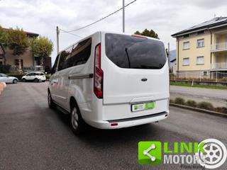 FORD Tourneo Custom usata, con Fari Xenon