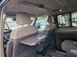 VOLKSWAGEN Multivan usata, con Park Distance Control