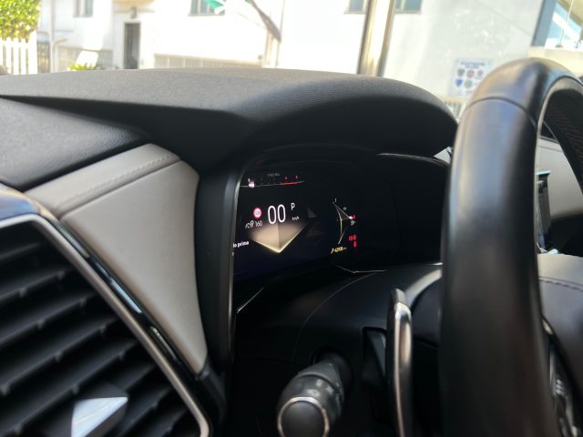 DS AUTOMOBILES DS 7 usata, con Pneumatici da neve