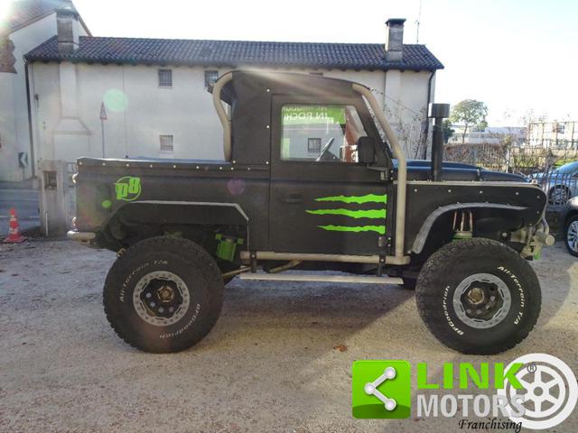 LAND ROVER Defender usata, con Servosterzo