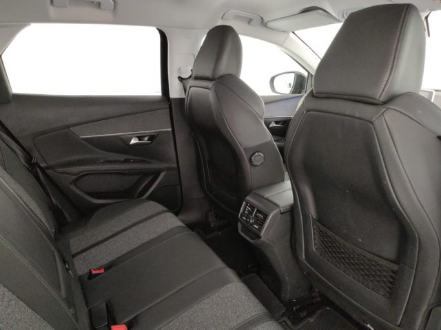 PEUGEOT 3008 usata, con Controllo automatico clima