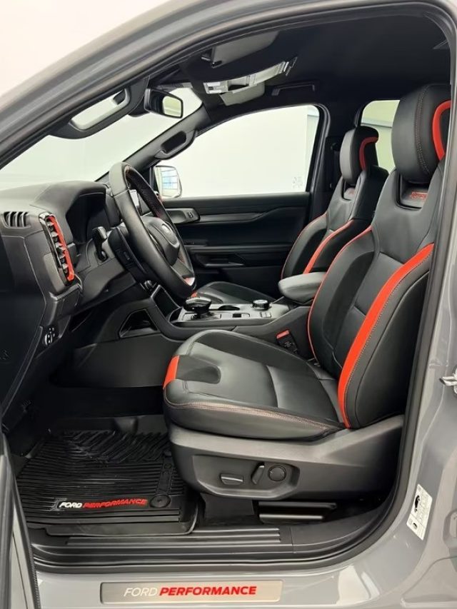 FORD Ranger Raptor usata, con Boardcomputer