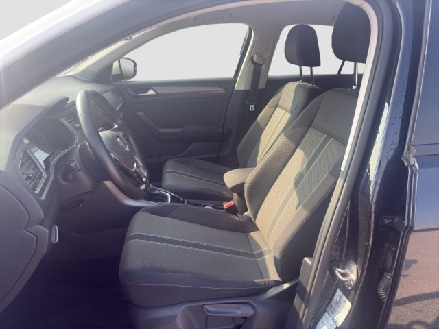 VOLKSWAGEN T-Roc usata 8