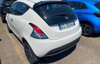 LANCIA Ypsilon usata, con Airbag