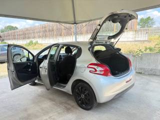 PEUGEOT 208 usata 31