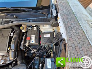 PEUGEOT 2008 usata, con Sedile posteriore sdoppiato