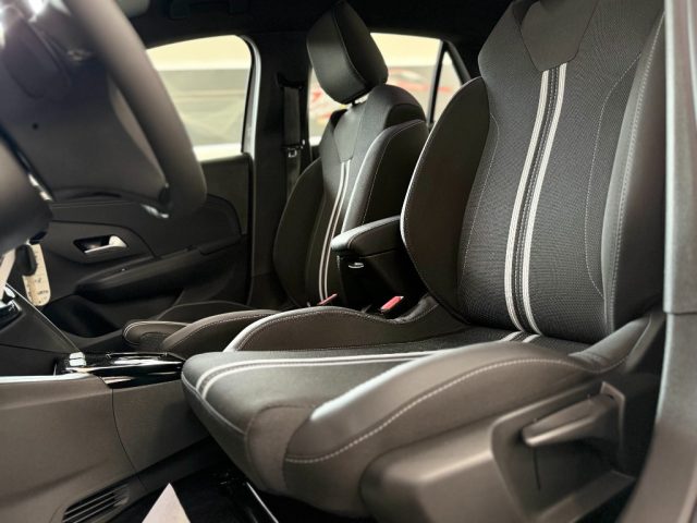 OPEL Corsa usata, con Vetri oscurati