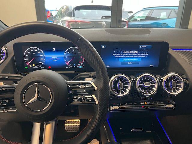 MERCEDES-BENZ GLA 200 usata, con Chiusura centralizzata